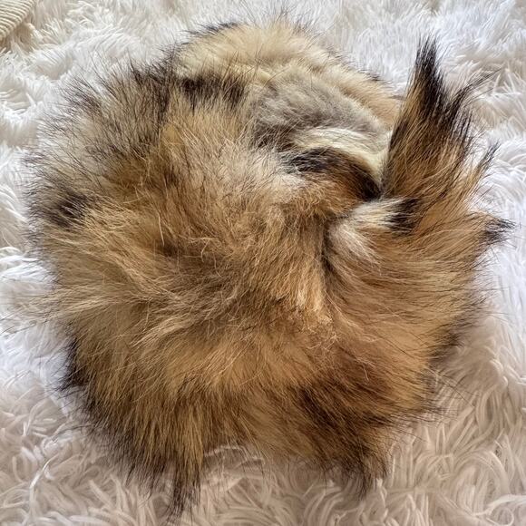 Vintage 1960s Soviet Era Russian Fox Fur Papakha Hat Small - Picture 8 of 9